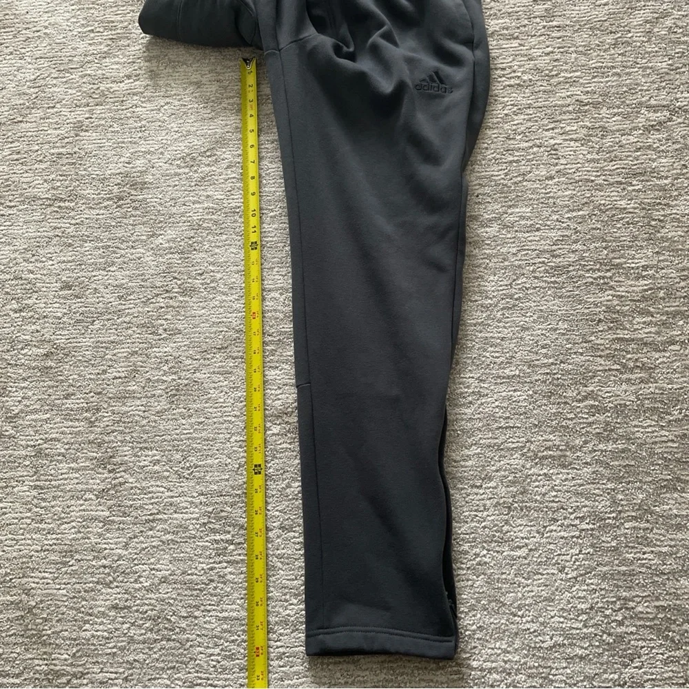 adidas Essentials Fleece Regular Tapered Pants Sweatpants Men’s Size XL Gray